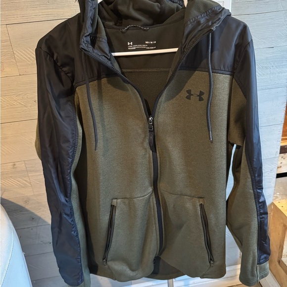 Under Armour‎ Performance Jacket Black and Olive Green - Picture 2 of 6